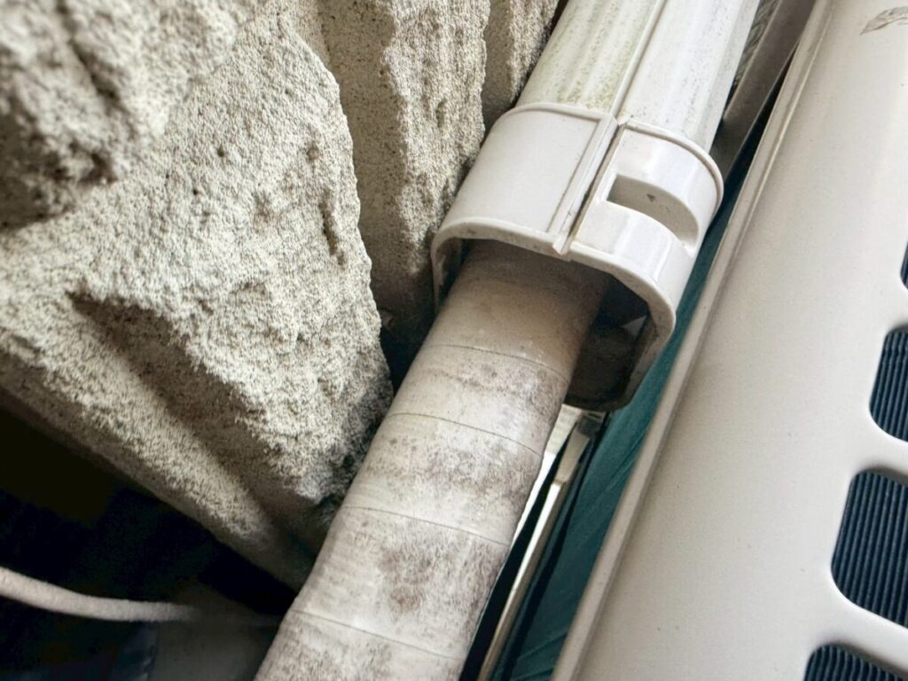 ネズミ侵入口