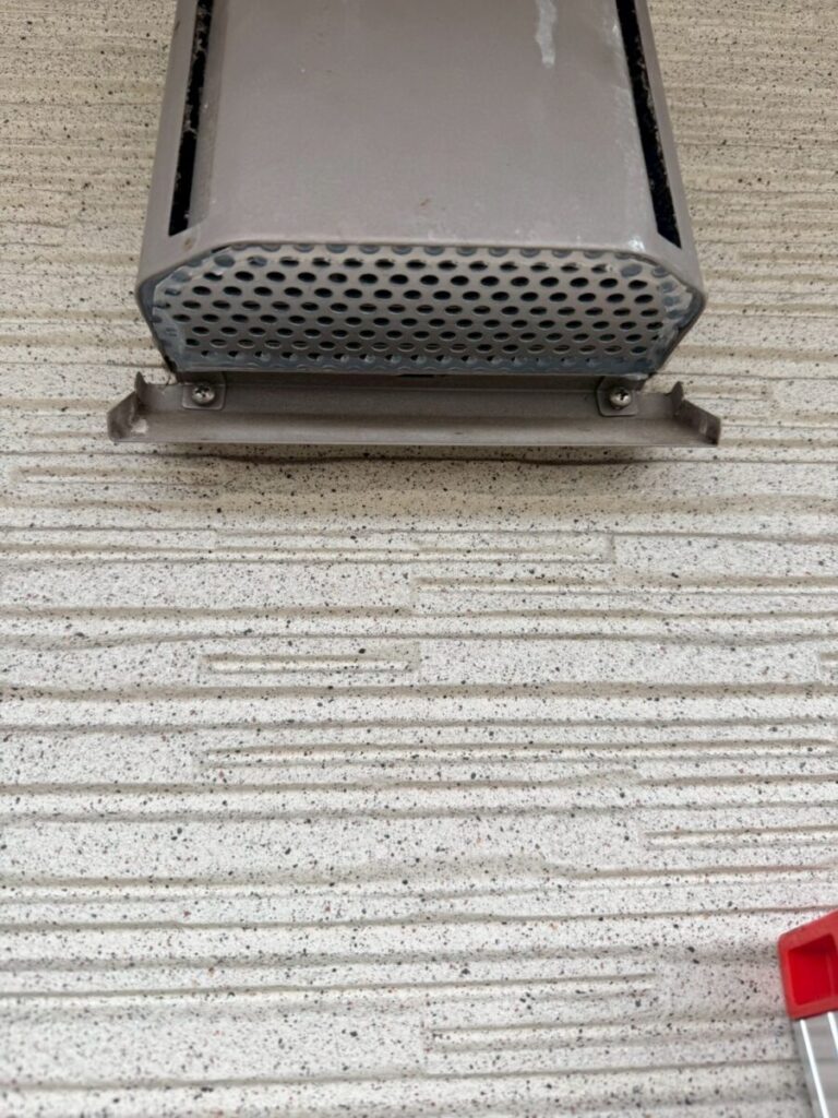 コウモリ侵入口封鎖 施工後