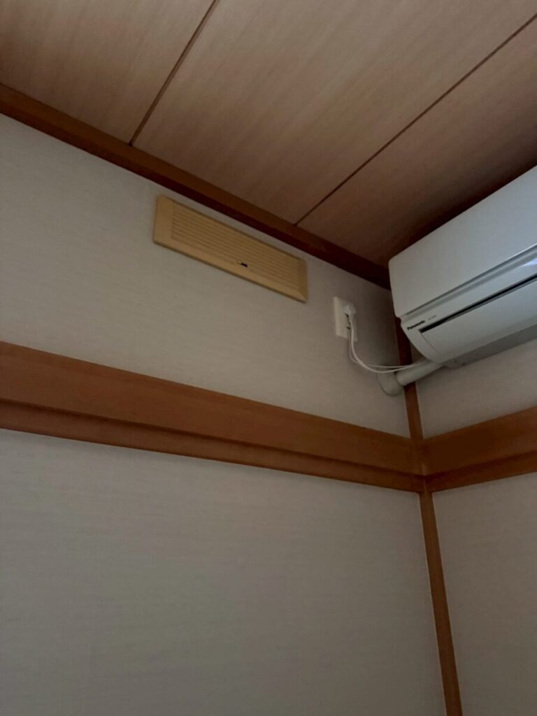 愛知県名古屋市コウモリ被害 施工前