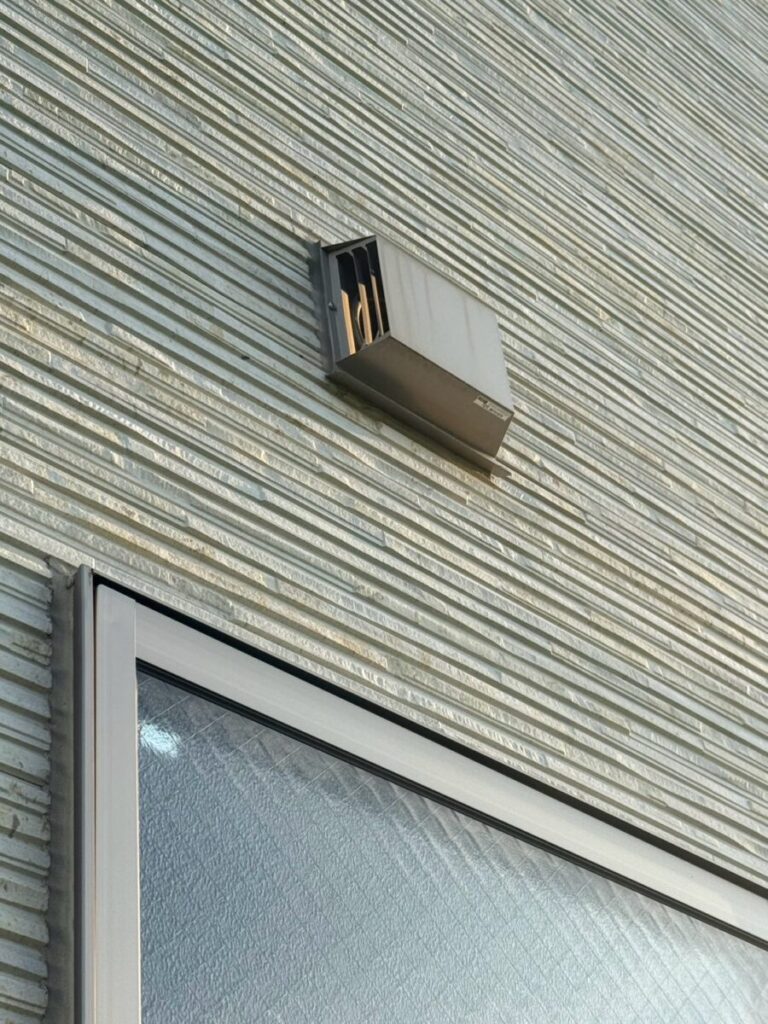 愛知県名古屋市千種区コウモリ被害